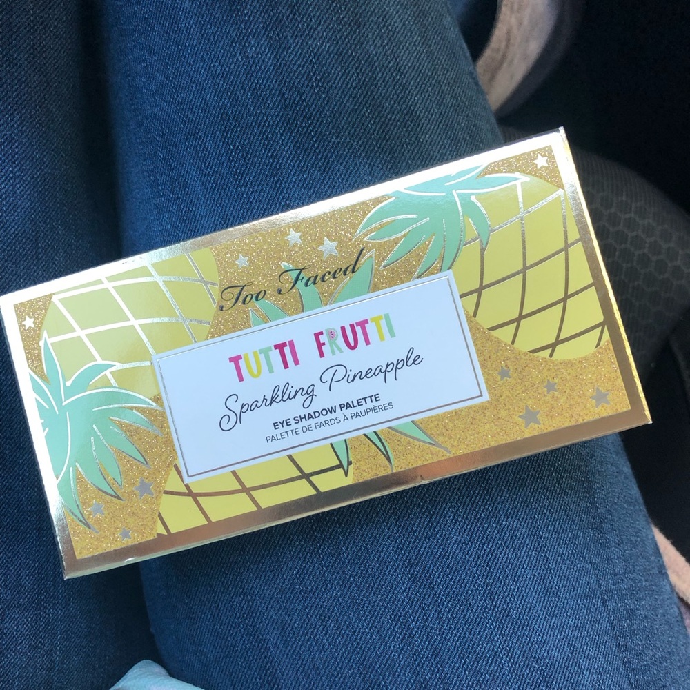 Tutti Frutti Sparkling Pineapple Shadow Palette